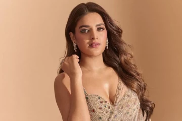 அதை என்னால் கட்டுப்படுத்தவே முடியவில்லை!! நடிகை நிதி அகர்வால் ஓபன் டாக்..