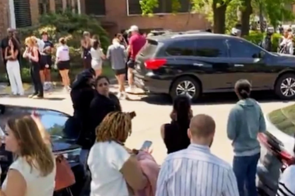 பல்கலைக்கழகமொன்றில் துப்பாக்கிச்சூடு ; பொலிஸ் அதிகாரி பலி | Shooting Incident At A University