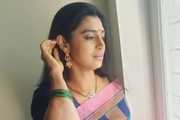 கேட்டீங்க குடுத்துட்டேன்.. வேற மாதிரி போட்டோ வெளியிட்ட கஸ்தூரி