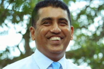 මන්ත්‍රී ජොන්ස්ටන් ගැන අධිකරණයෙන් ලැබුනු නවතම නියෝගය..!
