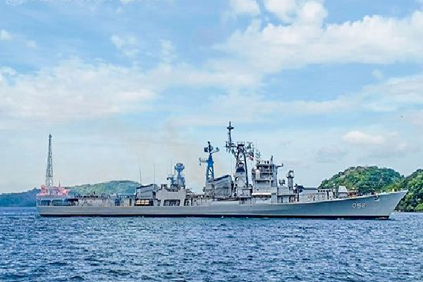 இலங்கையை வந்தடைந்த ராணா | India Ins Rana Arrives At The Port Of Trincomalee