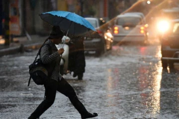 අදත් ගිගුරුම් සහිත වැසි - අද දිවයිනට බලපාන කාලගුණ තත්ත්වය.