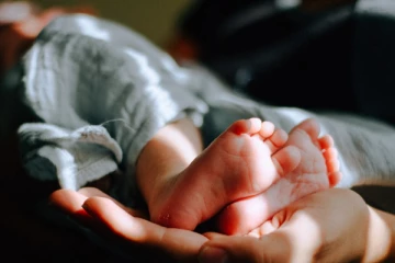 பிறந்து 06 நாட்களான சிசுவிற்கு நேர்ந்த துயரம்!