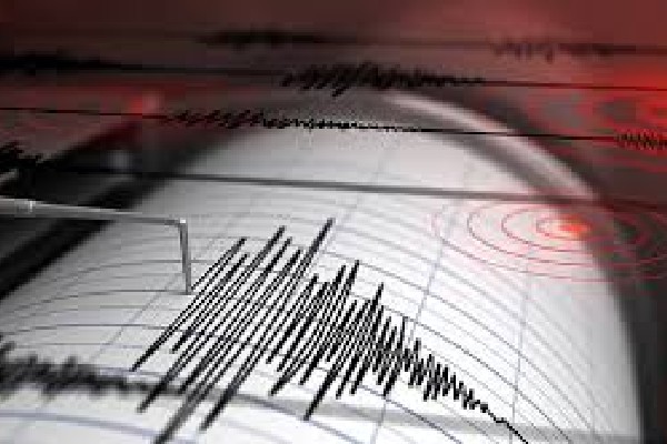 கனடா மாகாணம் ஒன்றில் ஏற்பட்ட நிலநடுக்கம்! | Magnitude 5 5 Quake Recorded Off B C Coast