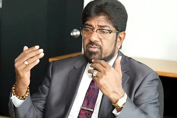 முன்னாள் சுகாதார அமைச்சரை கைது செய்ய வேண்டும்; சரத் பொன்சேகா | Arrest The Former Health Minister Sarath Fonseka