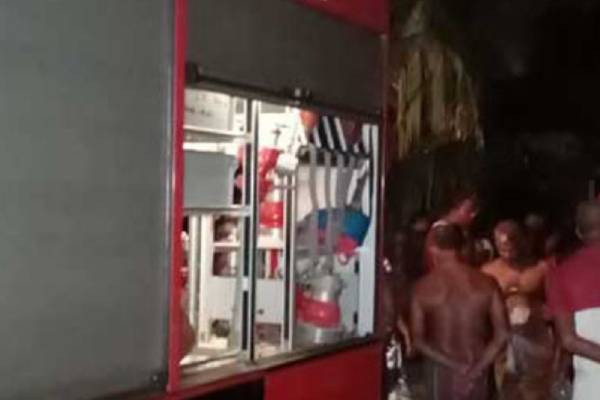 மர ஆலையில் ஏற்பட்ட தீ விபத்து | A Fire At A Lumber Mill