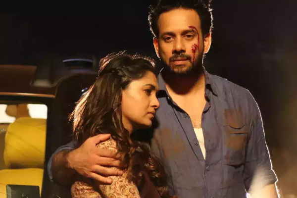 பல நடிகர்களுடன் நெருக்கமாக இருக்கும் வாணி போஜன்.. லிஸ்ட் பெருசா போகுதே | Vani Bhojan Affair With Few Actors