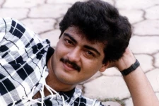 அஜித்தின் வலிமை பட தெலுங்கு டப்பிங் இத்தனை கோடிக்கு விலைபோனதா?