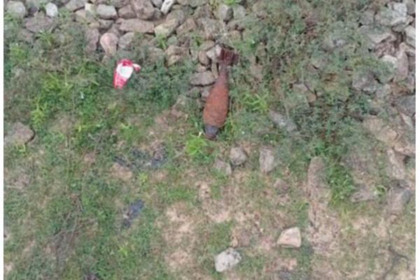 மட்டக்களப்பில் தண்டவாளத்திற்கு அருகில் கிடந்த பொருளால் பரபரப்பு | Suspicious Object Near Tracks In Batticaloa