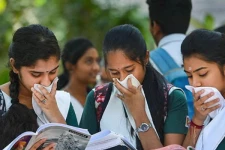 சிபிஎஸ்இ பொதுத்தேர்வுக்கான தேதி இன்று மாலை வெளியிடப்படும்- மத்திய அமைச்சர் ரமேஷ் பொக்ரியால்