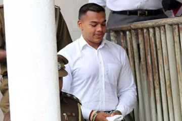සුළු මොහොතකට පෙර යෝෂිත රාජපක්ෂ අත්අඩංගුවට