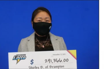 கனடாவில் சாலையில் அழுதபடி சென்ற புலம்பெயர்ந்த பெண்! பல கோடி பணம் கைக்கு வந்த மகிழ்ச்சியே காரணம்