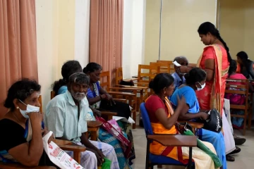 கிளிநொச்சியில் காணாமலாக்கப்பட்டோரின் உறவினர்களிடம் விசாரணைகள் (Photos)