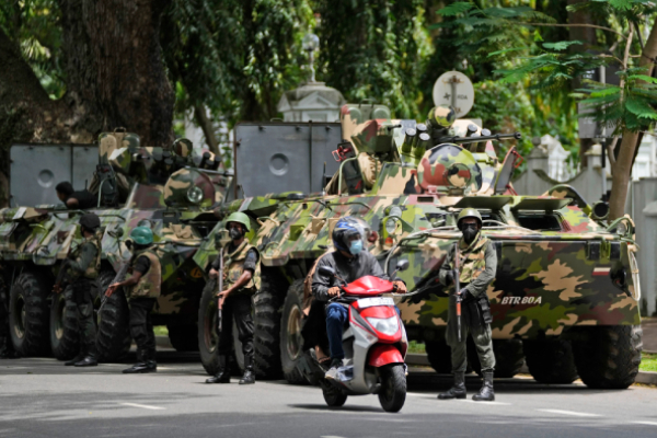 உளவுச் சேவையின் தலையீட்டுடன் இலங்கையில் குண்டுத்தாக்குதல்: பாதுகாப்பு அமைச்சின் அறிவுறுத்தல் - ஐபிசி தமிழ்