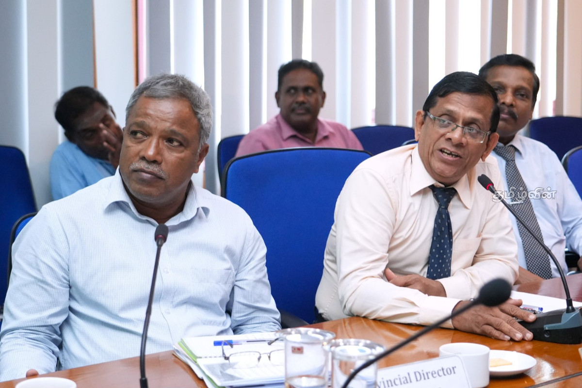 வடக்கில் அடிப்படை அபிவிருத்தி நடவடிக்கை தொடர்பில் மீளாய்வு கூட்டம் | Review Meeting On Basic Development