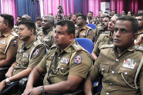 அம்பாறையில் போக்குவரத்து அபராதங்களை நிகழ்நிலையில் செலுத்தும் முறை ஆரம்பம் | Online Payment Traffic Fines Has Started Ampara