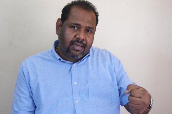 எந்தப் பெயரைக் கொண்ட தீர்வையும் ஏற்கத் தயார்! கஜேந்திரகுமாருக்கு சிவஞானம் பதிலடி | Ilankai Tamilarasu Katchi Statement