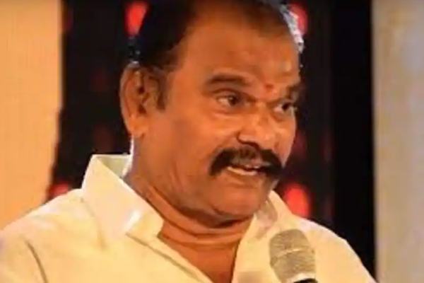 திருமணமாகாமல் குடிக்கு அடிமையாகிய நடிகை!! விமர்சித்த பயில்வானை வெளுத்த திரிஷா.. | Trisha Reply Critisium Trollers In Social Media