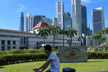 சிங்கப்பூர் பாராளுமன்றம் கலைக்கப்பட்டு தேர்தல் திகதி அறிவிப்பு