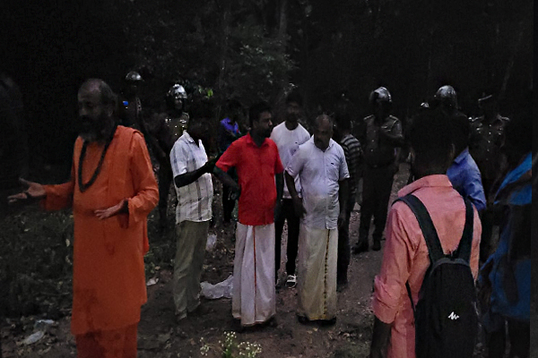 வெடுக்குநாறி மலை சிவராத்திரி வழிபாட்டு நிகழ்வுகள் ; சீமான் கண்டனம் | Vedukunari Hill Shivratri Worship Events வெடுக்குநாறி மலை சிவராத்திரி வழிபாட்டு நிகழ்வுகள் ; சீமான் கண்டனம் | Vedukunari Hill Shivratri Worship Events