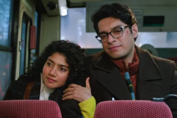 சாய் பல்லவியின் முதல் பாலிவுட் படம்.. காதல் கதைக்களத்தில் உருவாகியுள்ள 'Ek din' டிரைலர் இதோ