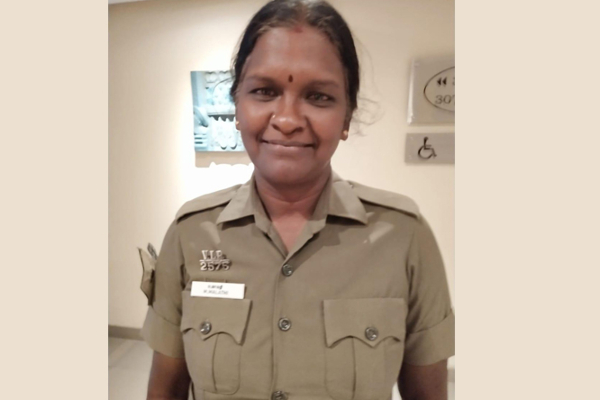 தேர்தல் பணியில் இருந்த பெண் காவலர் லாரி மோதி பலி - வேலூரில் சோகம் | Female Police Officer Election Duty Killed Vellore தேர்தல் பணியில் இருந்த பெண் காவலர் லாரி மோதி பலி - வேலூரில் சோகம் | Female Police Officer Election Duty Killed Vellore