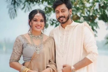 செல்லம்மா சீரியல் புகழ் ஸ்ரேயாவின் நிச்சயதார்த்த புகைப்படங்கள்