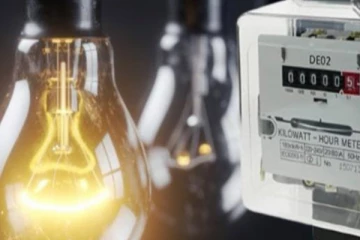 විදුලි ගාස්තු විශාල ප්‍රමාණයකින් අඩු කෙරේ..