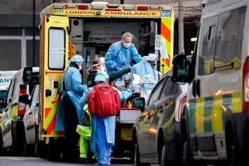 பிரித்தானியாவில் ஆபத்தாகியுள்ள கோவிட் தொற்று!