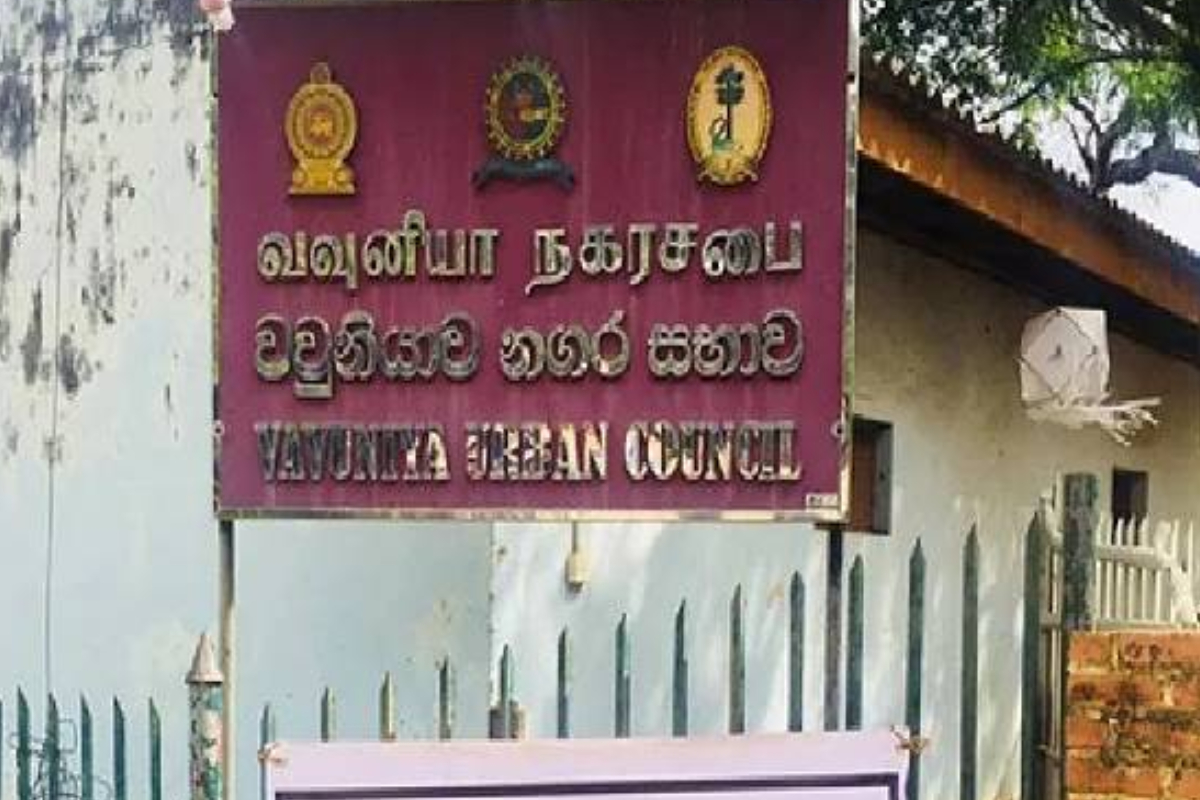 வவுனியா மாநகரசபை மேயர் விவகாரம் : உறுப்பினர் ஒருவர் பரபரப்பு தகவல் | Vavuniya Municipal Council Mayoral Issue