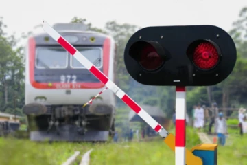 தொடருந்து விபத்துக்களை தடுக்க புதிய அமைப்பு: அமைச்சர் பந்துல தகவல்