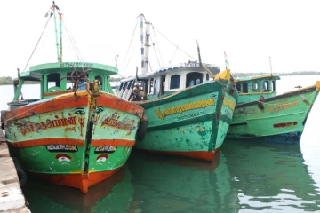 இந்திய மீனவர்கள் 23 பேர் பருத்தித்துறை நீதிமன்றில் முன்னிலை