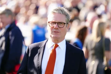 டயானாவின் காதலரின் தந்தை மீது பெண்கள் குற்றச்சாட்டு: சர்ச்சையில் பிரித்தானிய பிரதமர்