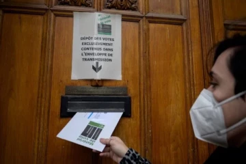 மீண்டும் வெளிநாட்டவர்களுக்கெதிராக முடிவெடுத்துள்ள சுவிட்சர்லாந்து