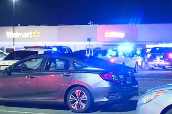 அமெரிக்காவில் சூப்பர் மார்க்கெட்டில் பயங்கர துப்பாக்கி சூடு! | Terrible Shooting In The Supermarket In America