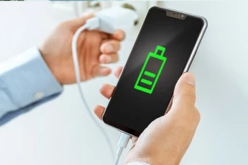 போனில் சார்ஜ் சீக்கிரம் காலி ஆகுதா? இதை மட்டும் செய்தாலே போதும்