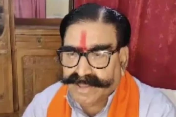 பசுவதையால் தான் கேரளாவுக்கு நிலச்சரிவு.., பாஜக முன்னாள் MLA சர்ச்சை பேச்சு