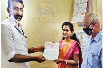 ஆன்லைனில் நடந்த டிரெண்டிங் திருமணம்: இது புதுசா இருக்கே!!!