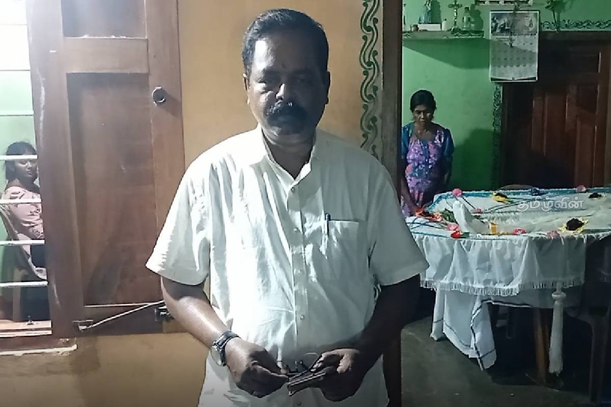 மாவீரர் தீக்கதிர் தந்தையாரின் பூதவுடலுக்கு சிறிதரன் எம்பி புகழ் அஞ்சலி | Tribute To Mp Siridaran