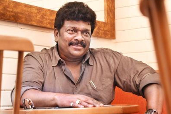16 ஜோடிகளுக்கு திருமணம் செய்து வைத்த விஜய்.. கட்சி துவங்க இப்படித்தான் தைரியம் வந்தது! பிரபல நடிகர் பதிவு | Parthiban Post About Thalapathy Vijay