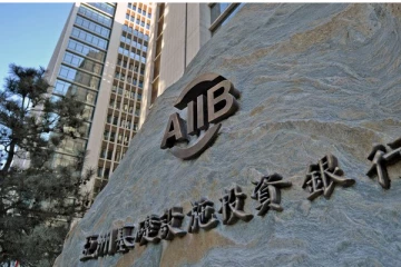 தொடர்ந்தும் சீனாவிடம் கடன்களை வாங்கிக்குவிக்கும் இலங்கை!