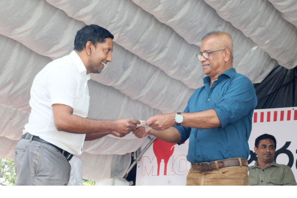 ரணில் விற்பனை செய்யவிருந்த நிறுவனம்:அமைச்சர் லால்காந்த வெளியிட்ட தகவல் | Lal Gives Bonus From Milko Which Ranil Was To Sell