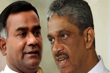 பொறுப்பற்று செயற்படும் பொன்சேகா : திஸ்ஸ அத்தநாயக்க ஆவேசம்