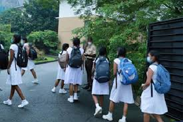 பிரதமர் ஹரிணியின் புதிய கல்வி சீர்திருத்த முன்மொழிவு : கிளம்பியது எதிர்ப்பு | Professor Nirmal I Accuses The Prime Minister