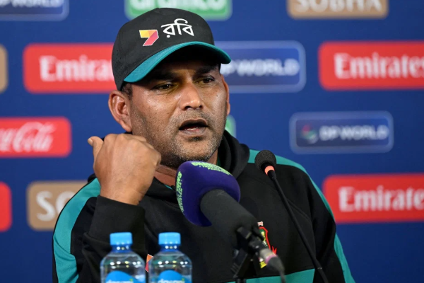 உலகக்கோப்பை தவறிய பங்களாதேஷ்: அரசின் நிலைப்பாடு தொடர்பில் சலாவுதீன் காட்டம் | Bangladesh Missing Out Cup Salahuddin Questions