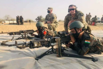 சீன எல்லையில் போர் பயிற்சியில் ஈடுபடும் இந்தியா மற்றும் அமெரிக்கா!