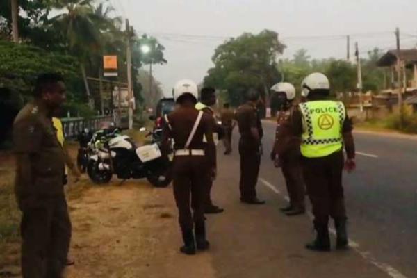 தெற்கு அதிவேக வீதியில் விபத்து ; ஒருவர் படுகாயம் | Accident Southern Expressway Person Injured