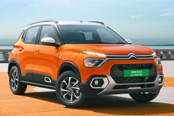 இந்தியாவில் குறைந்த விலையில் கிடைக்கும் 5 எலக்ட்ரிக் கார்கள்