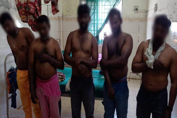 நடுக்கடலில் தமிழக மீனவர்கள் மீது கொடூர தாக்குதலை நடத்திய இலங்கை கடற்படை! | Sri Lankan Navy Attacked Tamil Nadu Fishermen Sea