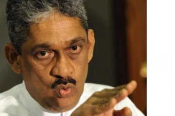 "..ආණ්ඩුවේ සැබෑ මුහුණුවර හෙළි වුණා..." ප්රමුඛතාව අමතක කරන්න එපා සරත් ෆොන්සේකා ආරක්ෂක අංශ වලට කියයි..!